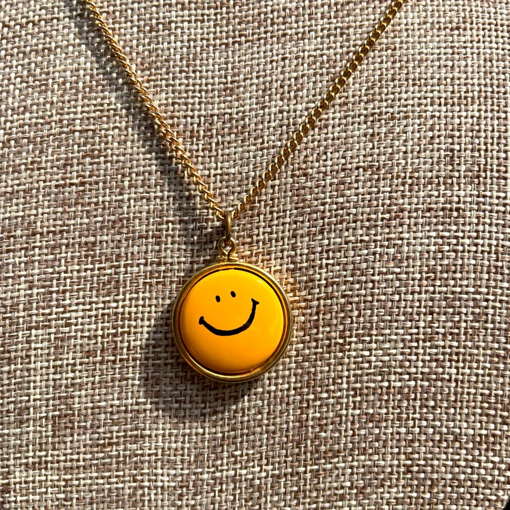 Happy Face Pendant and Chain (24” long)